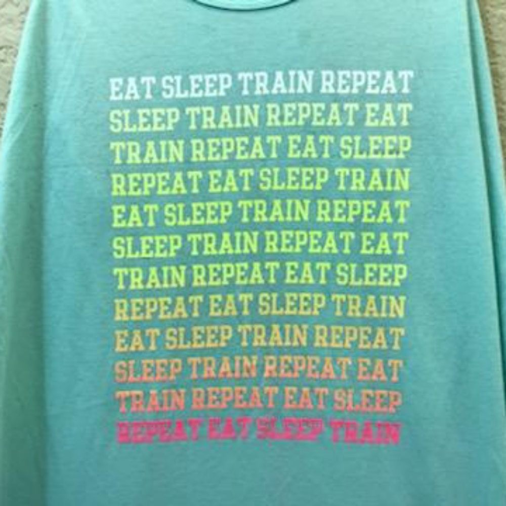 Workout Razorback Tank(Size Medium) - Picture 2 of 2